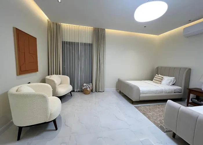 Quiet House Villa